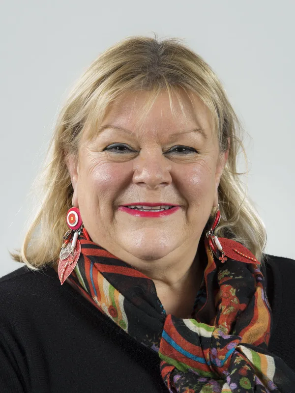 30.Sylvie Pourre 